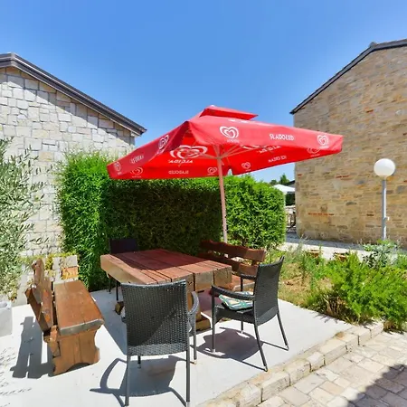 Appartement With Pool, *