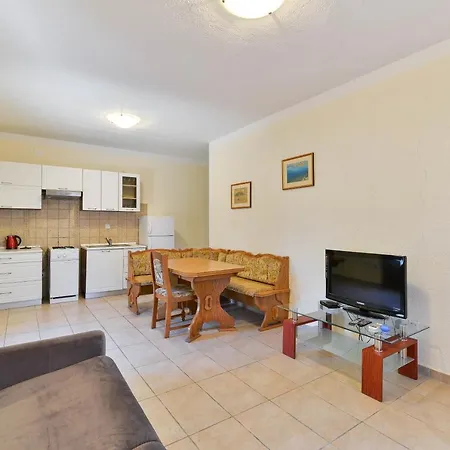 Appartement With Pool,